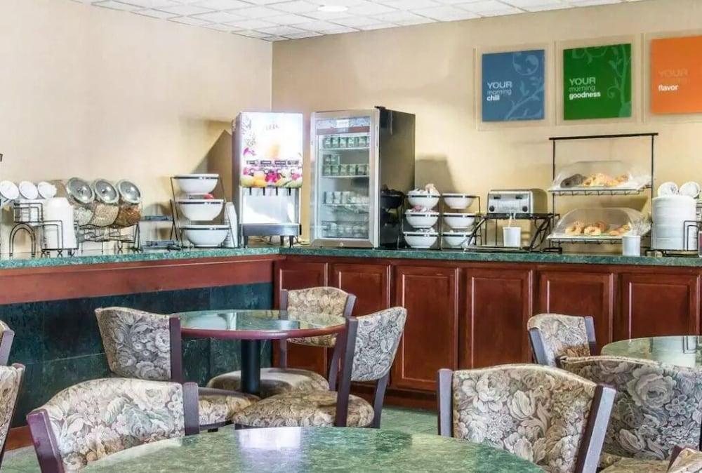 Comfort Inn & Suites Maumee - Toledo I80-90 Екстер'єр фото