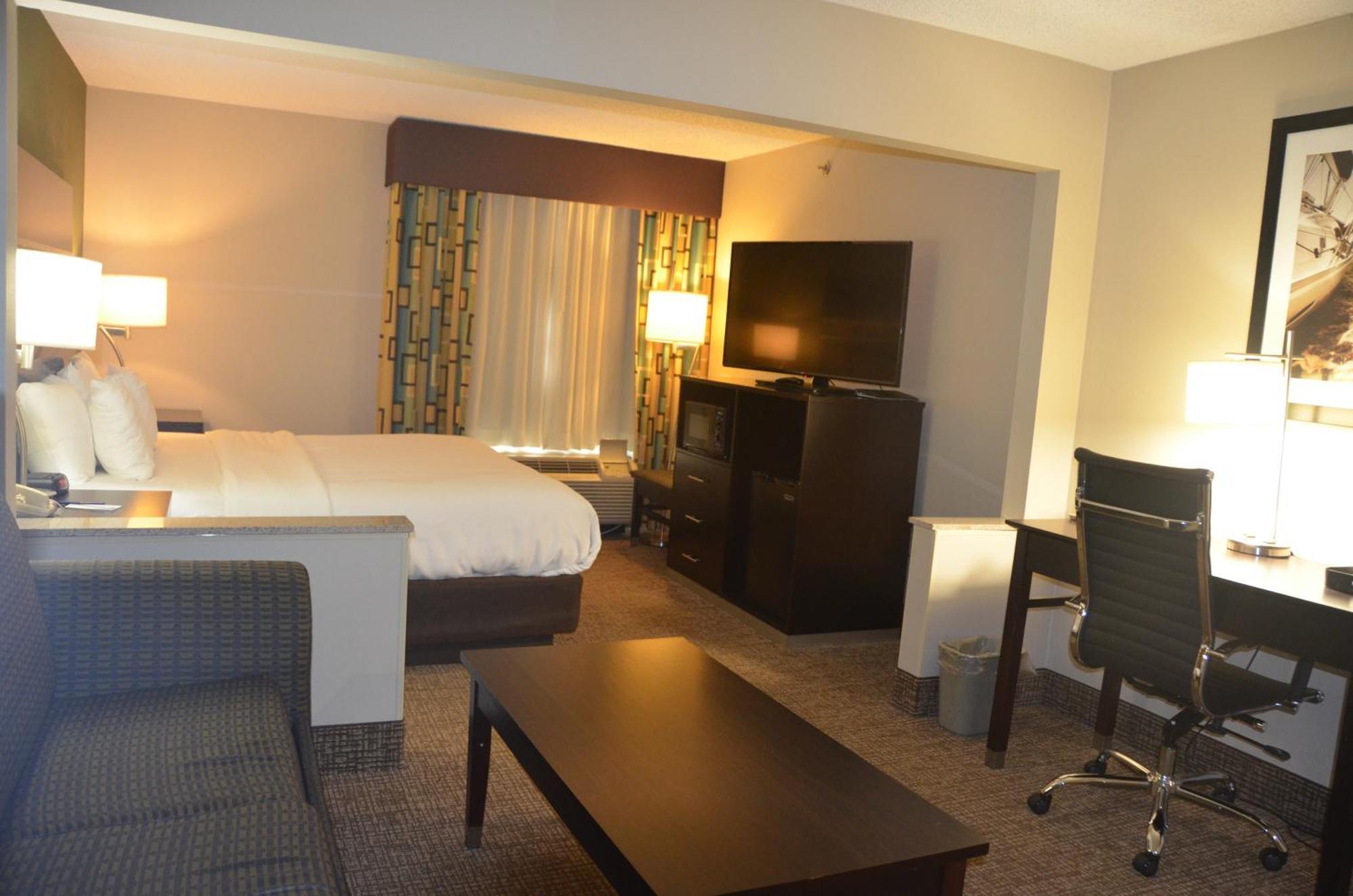 Comfort Inn & Suites Maumee - Toledo I80-90 Екстер'єр фото