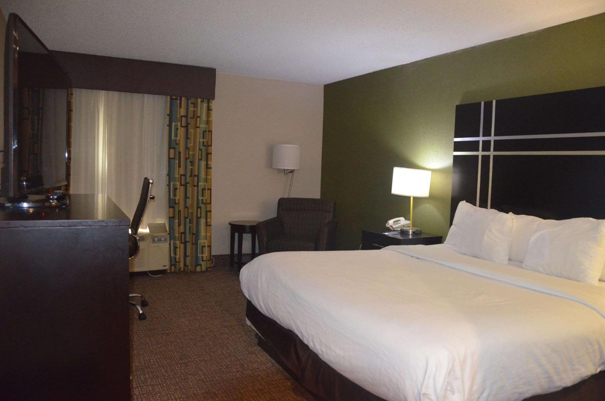 Comfort Inn & Suites Maumee - Toledo I80-90 Екстер'єр фото